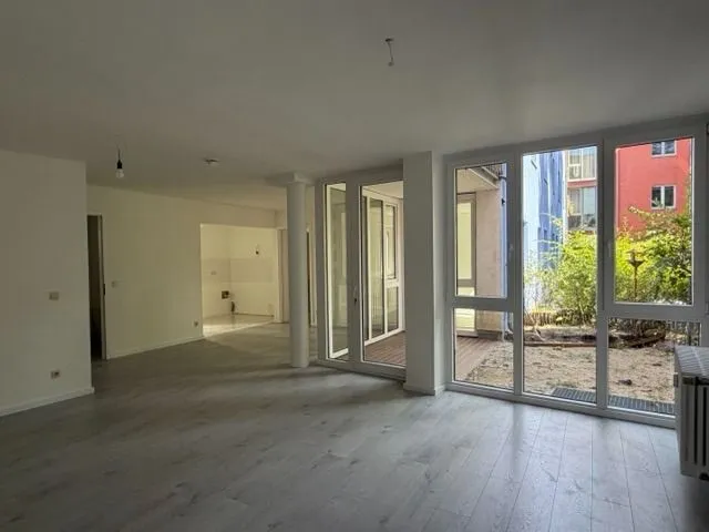 Großes Familien-Apartment mit Mietergarten, Wannenbad und Gäste-WC! KEINE WGs! — photo 1